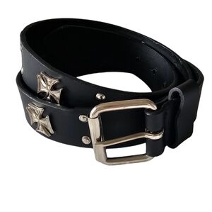 Randy River Men's leather belt with the studs and a cross. L Made in Canada. New